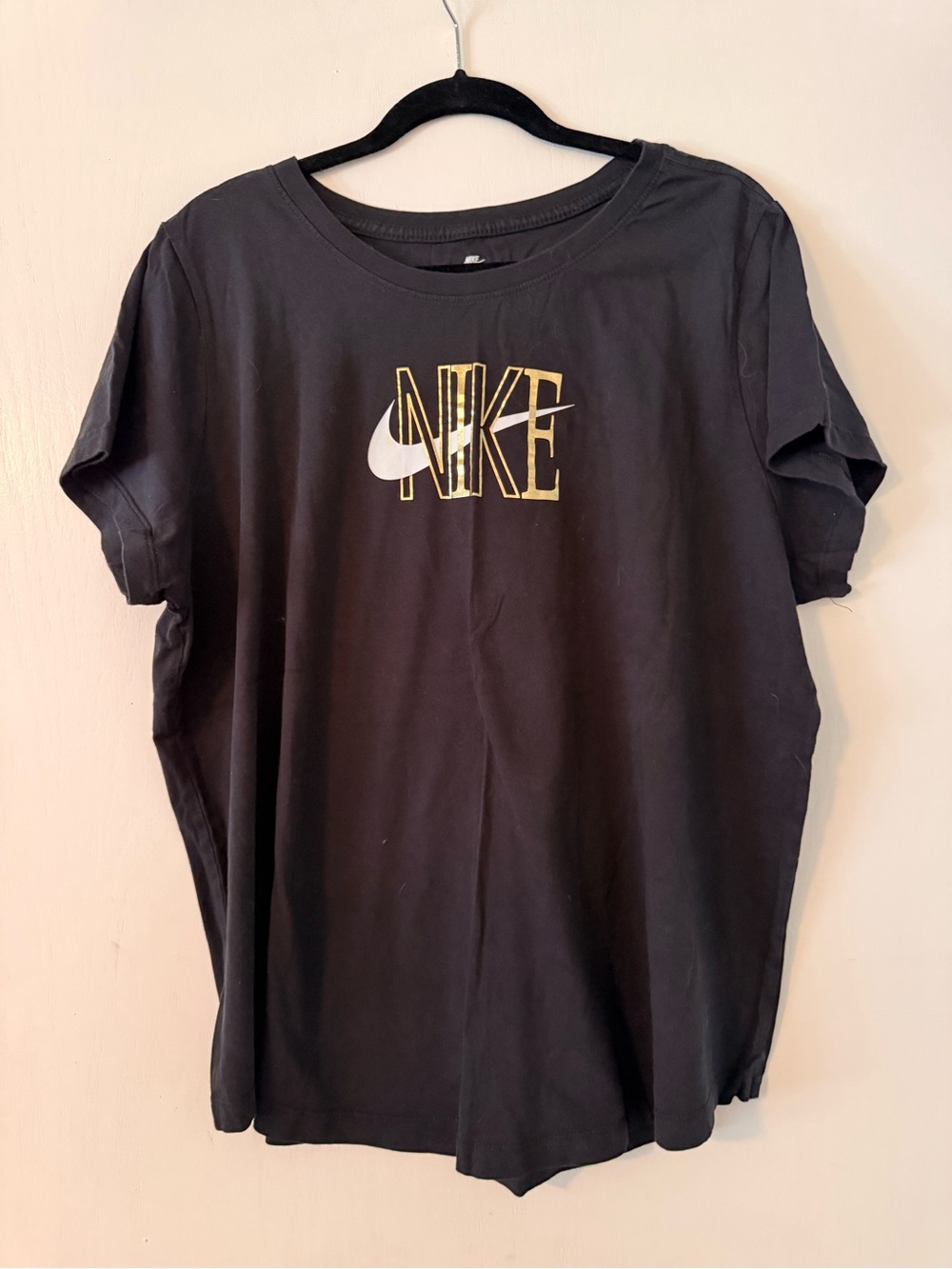 The Nike Tee Gold Nike
